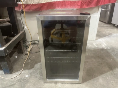 Used INTERTEK BEVERAGE COOLER Display Refrigerators Michigan US | Miedema Asset Management Group #1413781