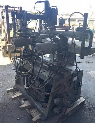 CEMCO VERTICAL AND HORIZONTAL MULTI-SPINDLE BORING MACHINE