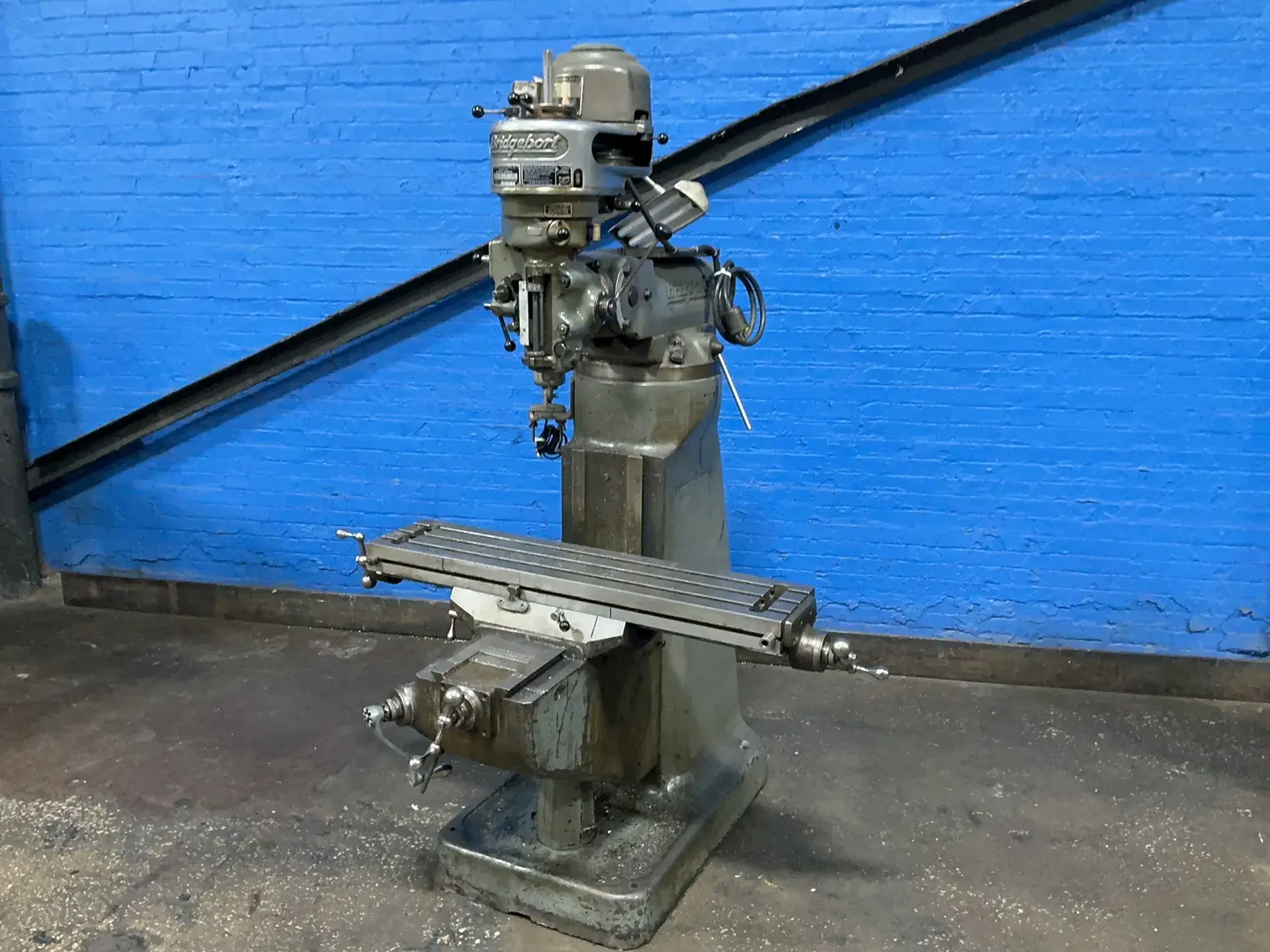 Used BRIDGEPORT 78588 Vertical Mills Ohio US | HGR 24 #1478274