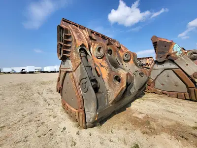 EX3600-5 FS Bucket w/o Front Lip & Teeth