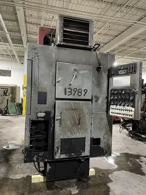 USED HUNTER 20 AUTOMATED MOLDING MACHINE