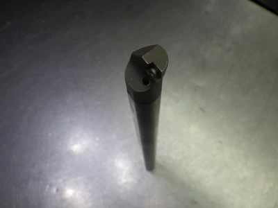 Kennametal 5/8" Coolant Thru Carbide Boring Bar 10" OAL E10SCLPL2 (LOC1398C)