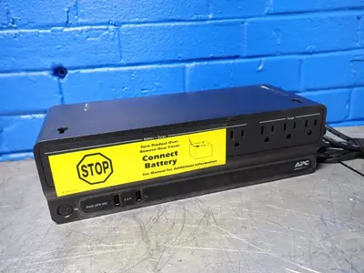 Used APC BE850M2 Uninterruptible Power Supplies Ohio US | HGR 24 #882377
