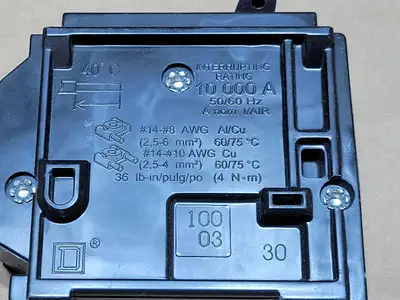 USED SCHNEIDER ELECTRIC CHOM115