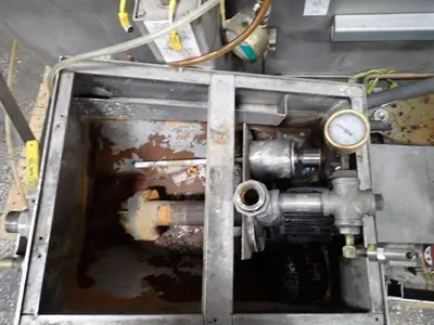 CRYSTAL FILTRATION CONTINUOUS FILTER COOLANT SYSTEM, WITH DRAG-OUT CONVEYOR : YOBRO #25069