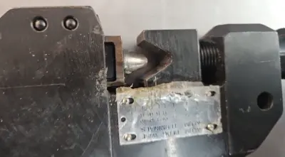 Penn-Union TDM-250 Dieless Mechanical Compression Tool Loc6D1