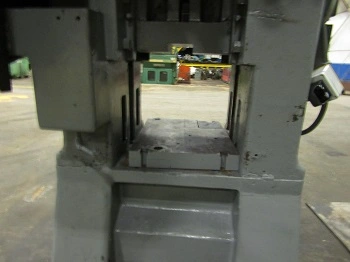 Used _UNKNOWN_ 90-250 Knuckle Joint Presses New Jersey US | National Machinery Exchange #1498944