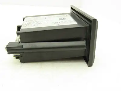 Omega DP-F75 Rate Meter Batch Control Totalizer 6 Digit Panel Meter 110V *READ*