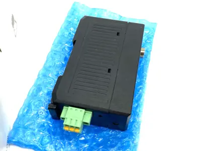 USED KEYENCE SENSOR AMPLIFIER MAIN UNIT FOR IV-G, 32-PROGRAMS