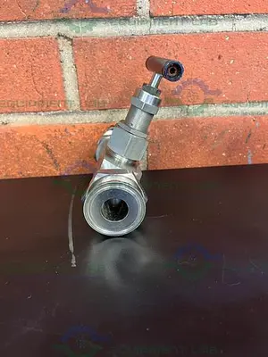 USED SWAGELOK SS-12NBF12 NEEDLE VALVE 6000 PSI W/ 1" SANITARY FITTING