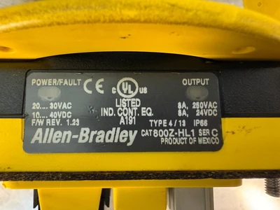 Allen Bradley 800Z-HL1 /C 20-30vac 10-40vdc F/W 1.23 8A Type 4/13 (3.1.1)