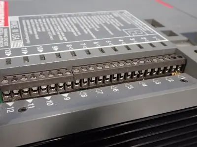 USED EMERSON FX208