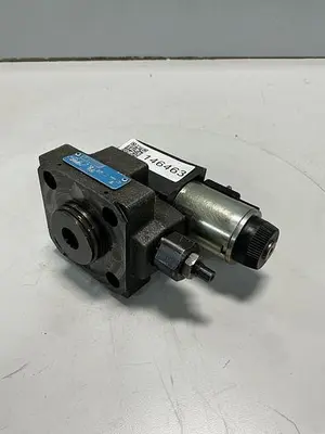 USED VICKERS DG4V-3S-2AL-M-U-HL7-60-EN490