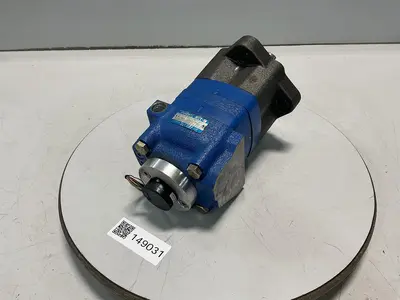 USED CHAR-LYNN / EATON 2TH08AS2S-E