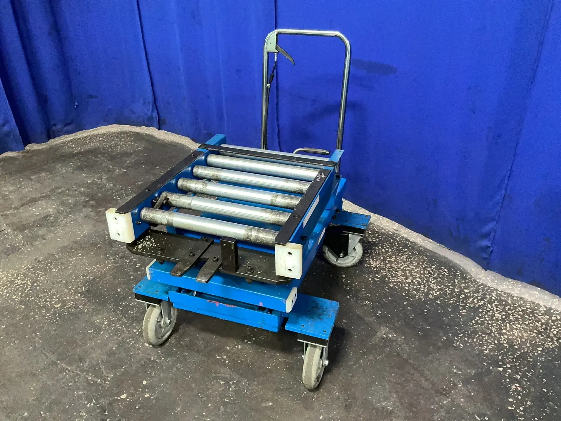 Used _UNKNOWN_ _UNKNOWN_ Distribution and Warehouse Trolleys Ohio US | HGR 24 #1370307