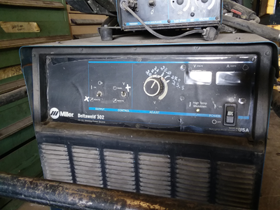 USED MILLER DELTAWELD 302