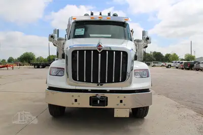 New | in-Stock 2026 INTERNATIONAL HX Rolloff Trucks Texas US | Roll Off Truck World #1491804