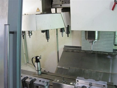 USED 2003 CINCINNATI ARROW
