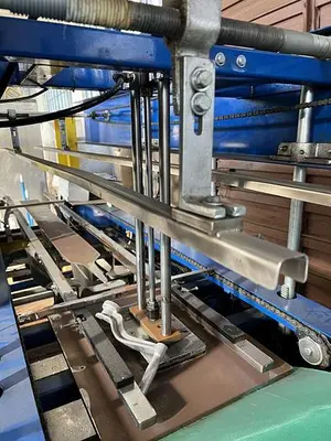 USED ELLIOTT MODEL 74 IMPACT CASE AUTOMATIC CASE SEALER
