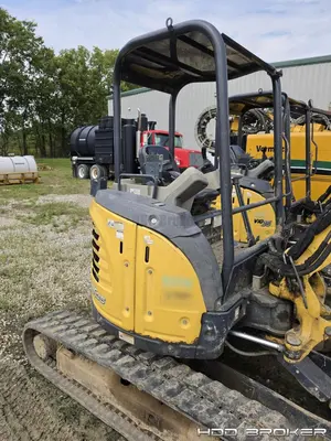 Used YANMAR YANMAR VIO35-6A Crawler Excavators - Mini Florida US | HDD Broker #1475036