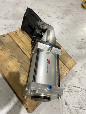RC200.2-120V/LSPXPGX | VEP Automation  Pneumo-Hydraulic Swivel Unit RCM/RC.2 - Used