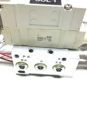 SMC SS5Y5-DUJ00001 Solenoid Valve Manifold 0.1-0.7MPa