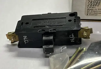 Used GENERAL ELECTRIC CR105X300N Miscellaneous Equipment (Electrical & Power) | Surplus Asset Holdings #1197345