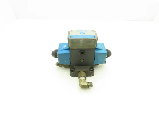 Used VICKERS _UNKNOWN_ Valves/Fittings Indiana US | Arrow Industrial #1316959