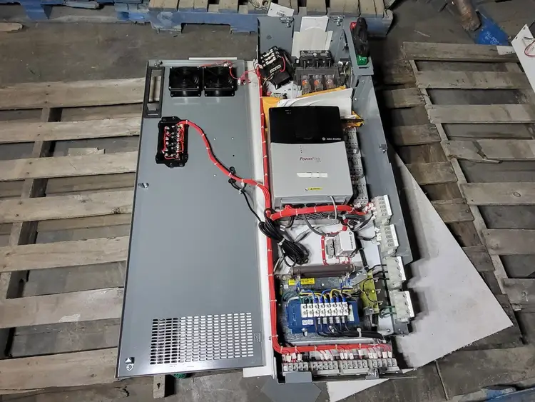 Used ALLEN-BRADLEY 20BE027A0AYNAND0 Switchgears British Columbia CA | Lenmark #409338