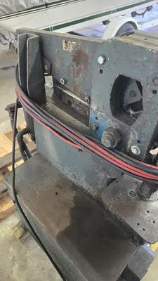 SCOTCHMAN HYDRAULIC IRONWORKER. STOCK # 1001525