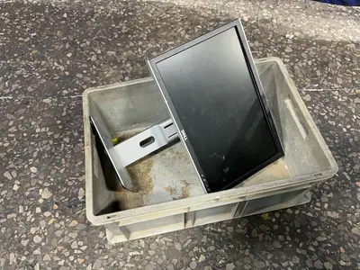 Used DELL, INC. 1908WFPT Interface Monitors Ohio US | HGR 24 #1230579