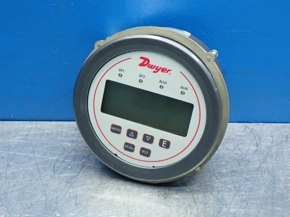 Used DWYER DH3006 Universal Pressure Meters Ohio US | HGR 24 #803171