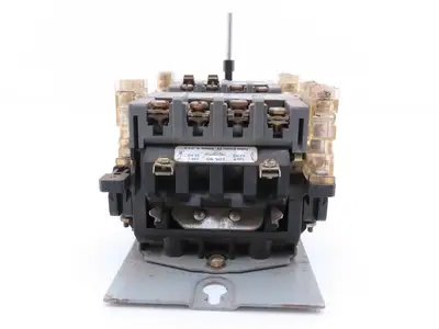 Furnas 22DP32AFE3 Reversing Motor Starter 10Hp Size 1 Max 27A 600 VAC Overload