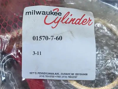 NEW MILWAUKEE CYLINDER 01570-7-60