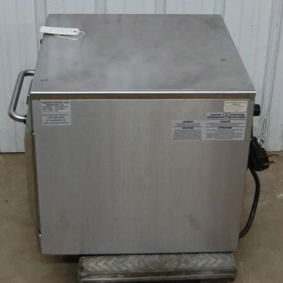 142-1072 Merrychef Eikon E4S Electric High Speed Accelerated Countertop Oven