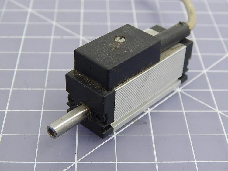 Used NOVOTECHNIK _UNKNOWN_ Transducers | OCO Industrial #1607591