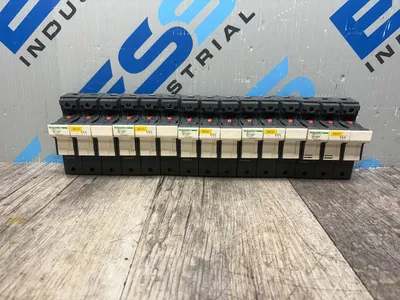 SCHNEIDER ELECTRIC DF143C RN-2019-W02 Electrical/PLC/Automation | ESS Industrial Equipment Sales (2)