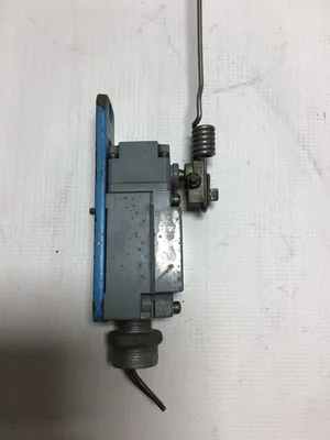 Cutler-Hammer E50SB Limit Switch