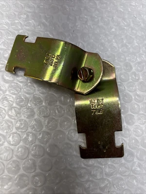 NEW T&B 1 1/4 EMT Clamp