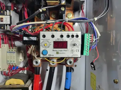 USED SQUARE D MODEL 6