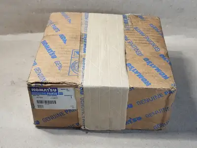 NEW KOMATSU VE7268