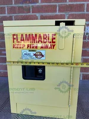 USED SECURALL 4 GALLON FLAMMABLE LIQUID STORAGE CABINET W/ SOFT CLOSE DOOR, SHELF