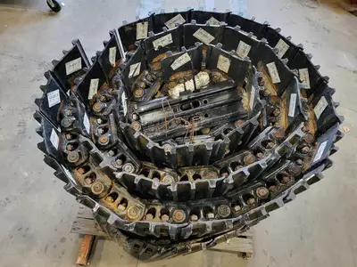 USED 2021 CATERPILLAR 194-1913