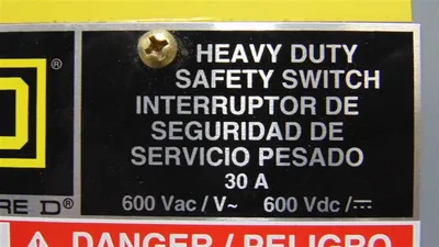 Square D HU361 Heavy Duty Non-Fusible Safety Switch 30 Amps 600VAC Used