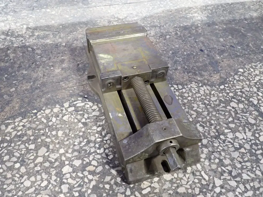 9" 9" Vise