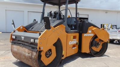 USED 2018 Case DV210D