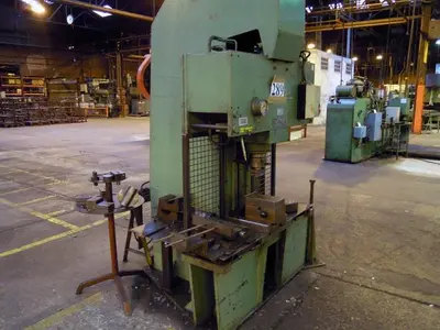 USED LBM 100 TON
