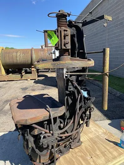 Used SPO 14" SQUEEZER Foundry Molding Machines | World Equipment and Machine Sales #394638