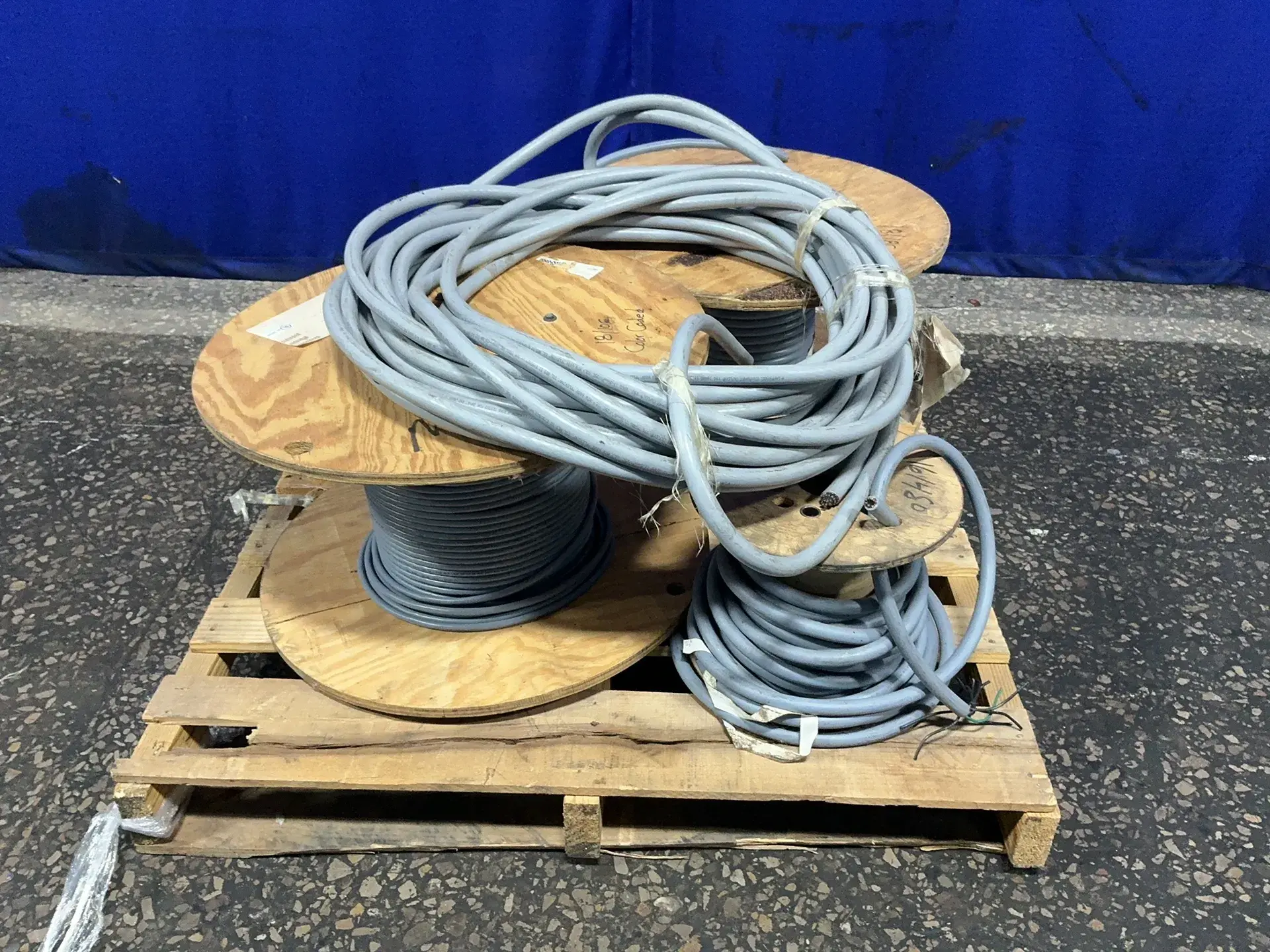 Used LUTZE _UNKNOWN_ Cable & Wire Ohio US | HGR 24 #1286798