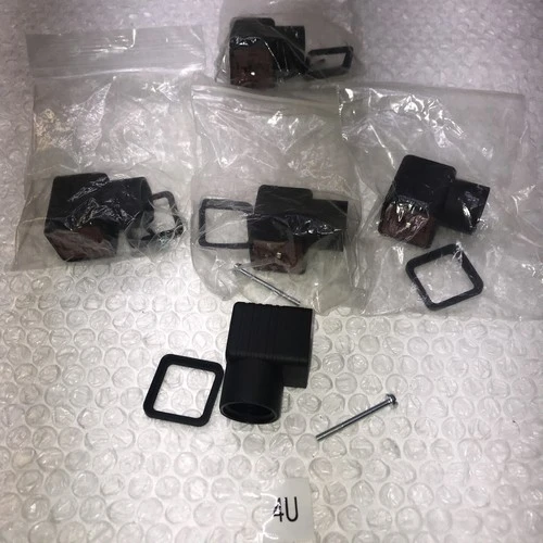** New (Lot Of 5) R GDM Black Right Angle Connector (Missing 1 Screw) #